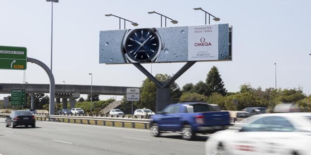 布里斯班機(jī)場廣告