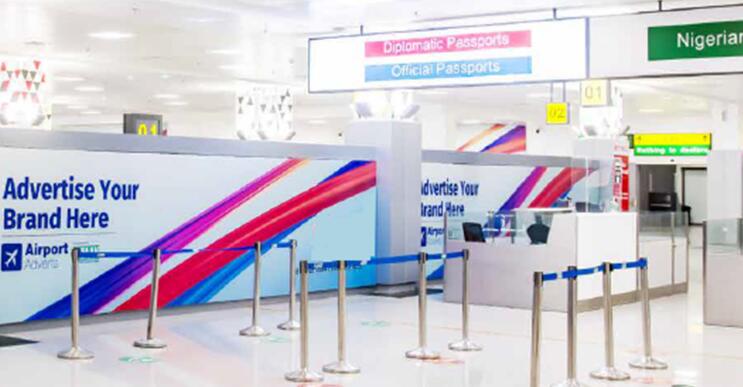 尼日利亞機場廣告