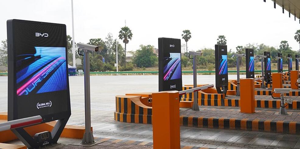 柬埔寨高速公路廣告