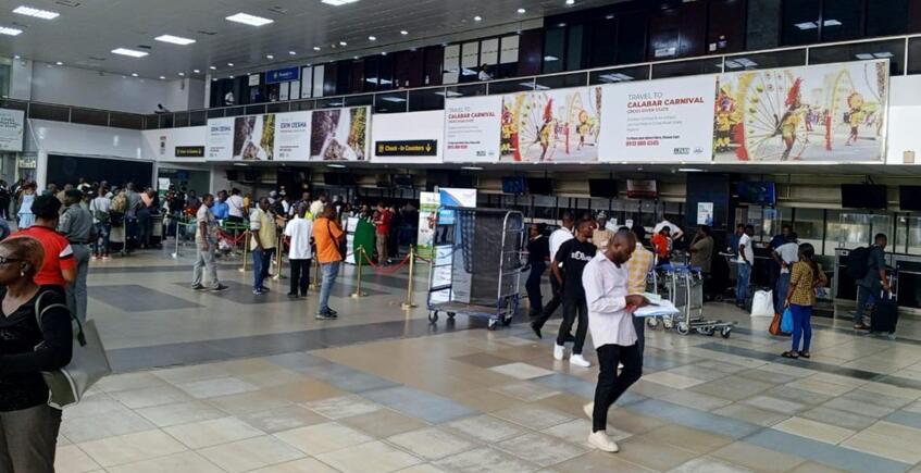 尼日利亞機(jī)場(chǎng)廣告